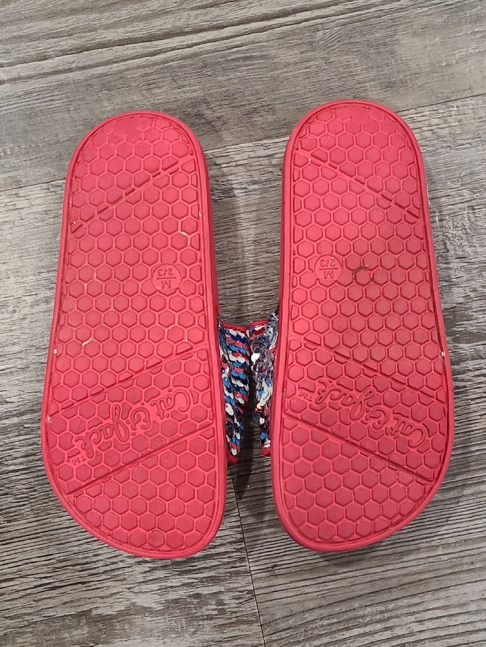 Cat & Jack Red, White And Blue Flip Sequins Slide Sandals Size Medium 2/3 - Picture 3 of 3
